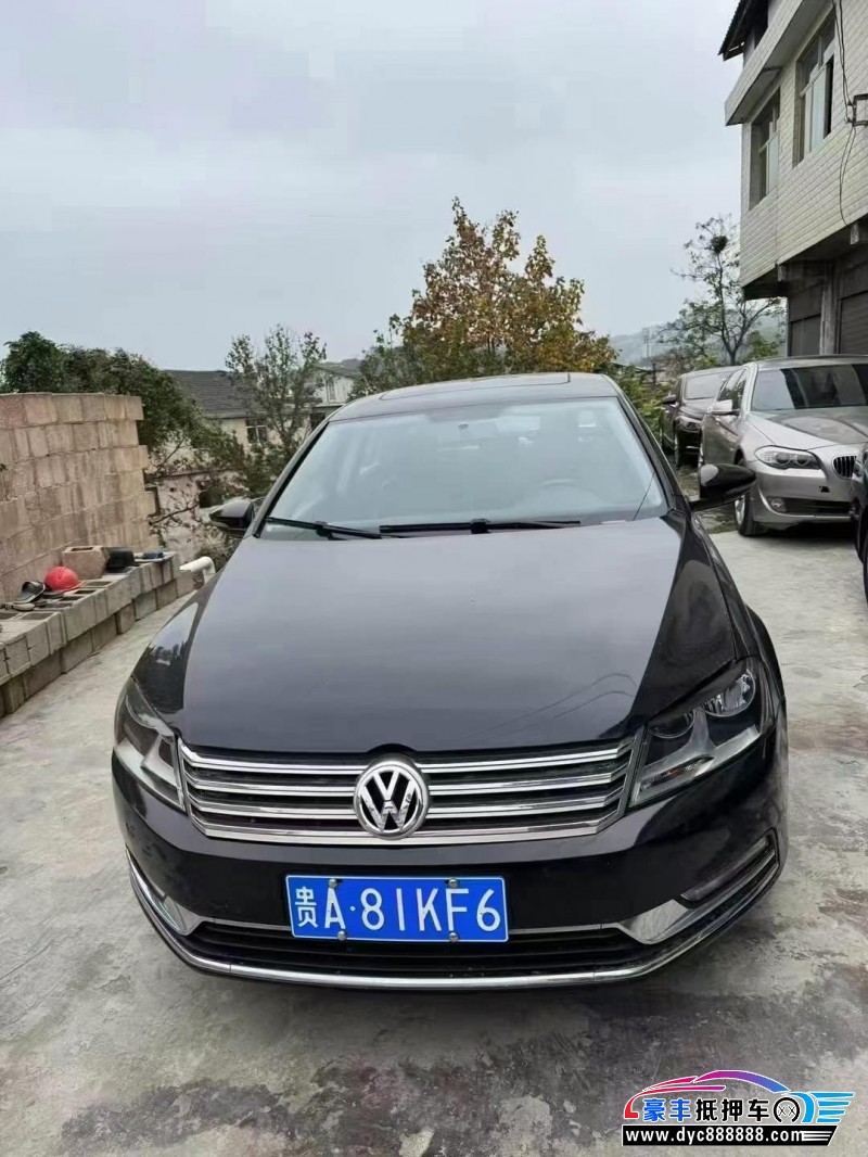 17年大众迈腾轿车抵押车出售