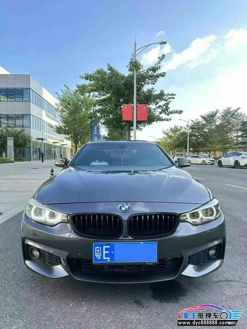 20年宝马4系轿车抵押车出售