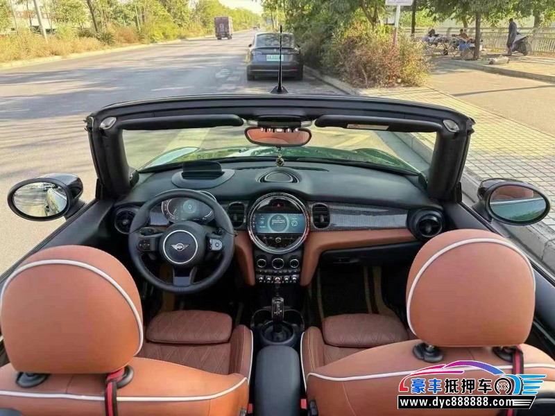 22年宝马MINI轿车抵押车出售