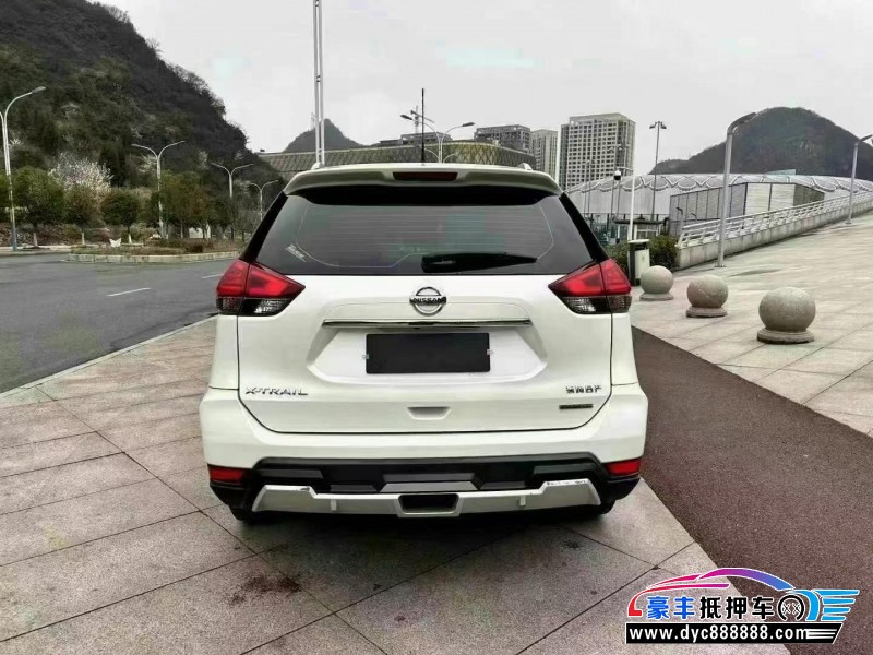 19年日产奇骏轿车抵押车出售