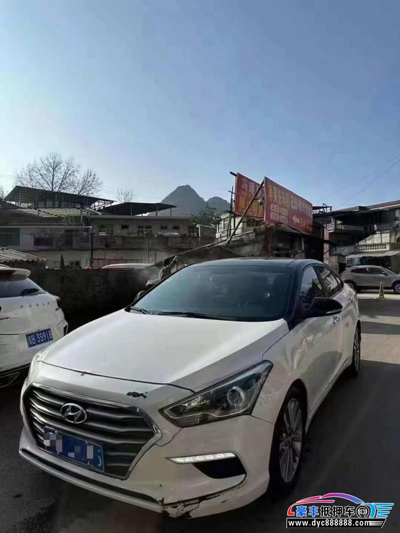 18年现代名图轿车抵押车出售