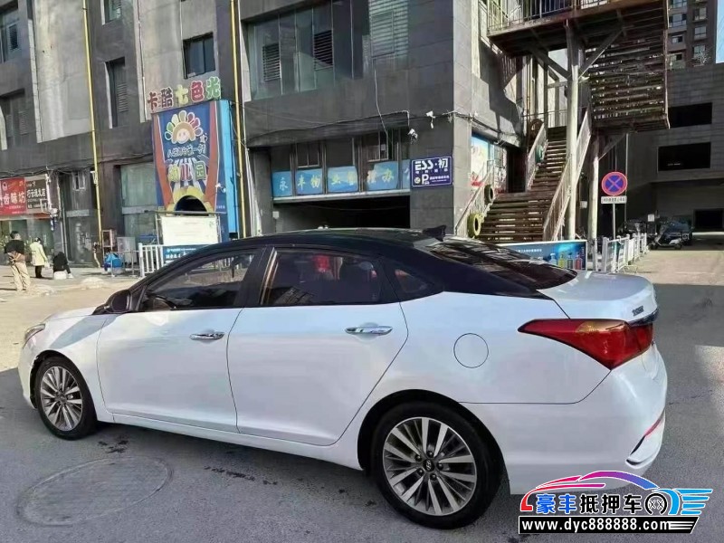 18年现代名图轿车抵押车出售