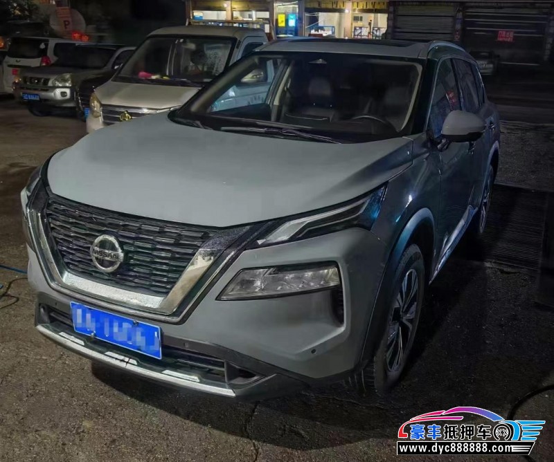 22年日产奇骏轿车抵押车出售