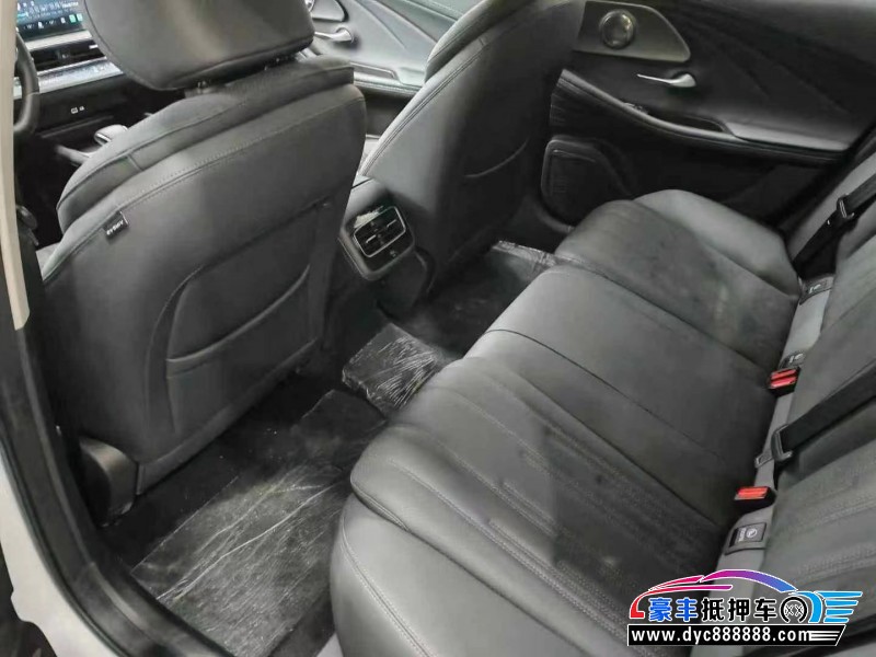 24年奇瑞风云轿车抵押车出售