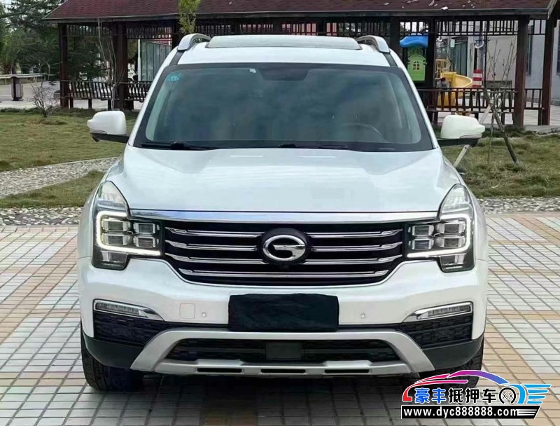 17年传祺GS8轿车抵押车出售