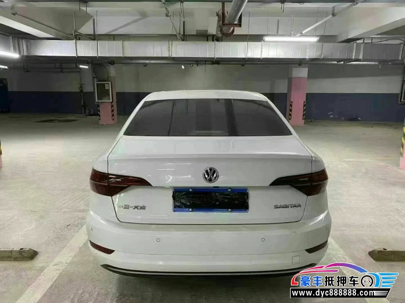 20年大众速腾轿车抵押车出售