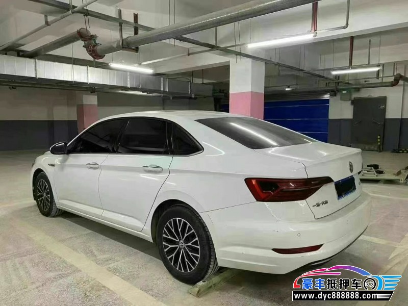 20年大众速腾轿车抵押车出售