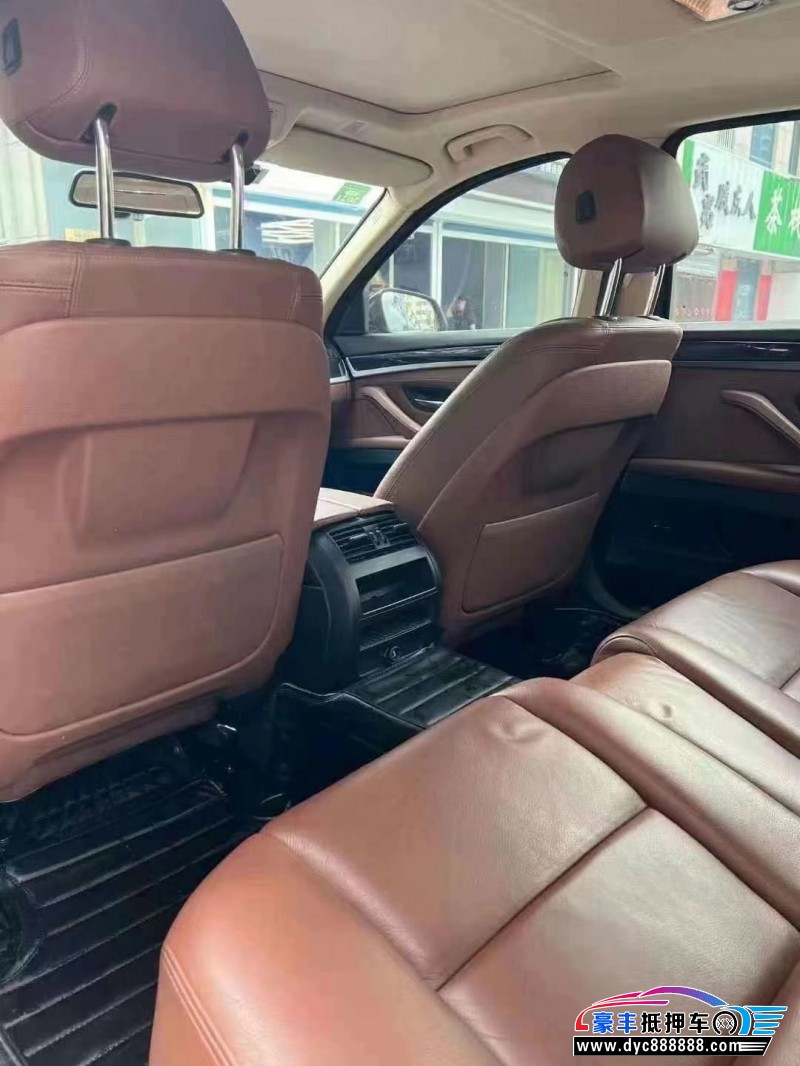 17年宝马5系轿车抵押车出售