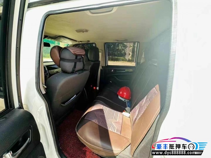 20年福田萨普轿车抵押车出售