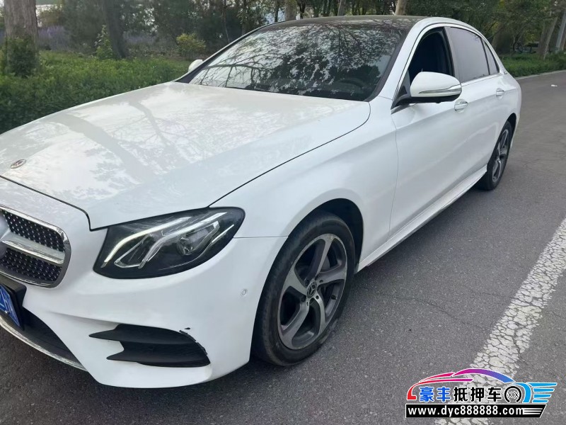 18年奔驰E轿车抵押车出售
