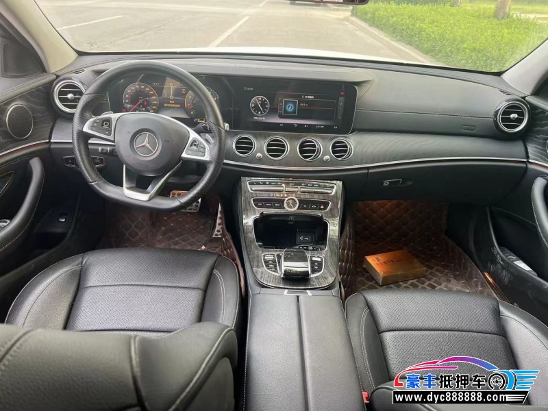 18年奔驰E轿车抵押车出售