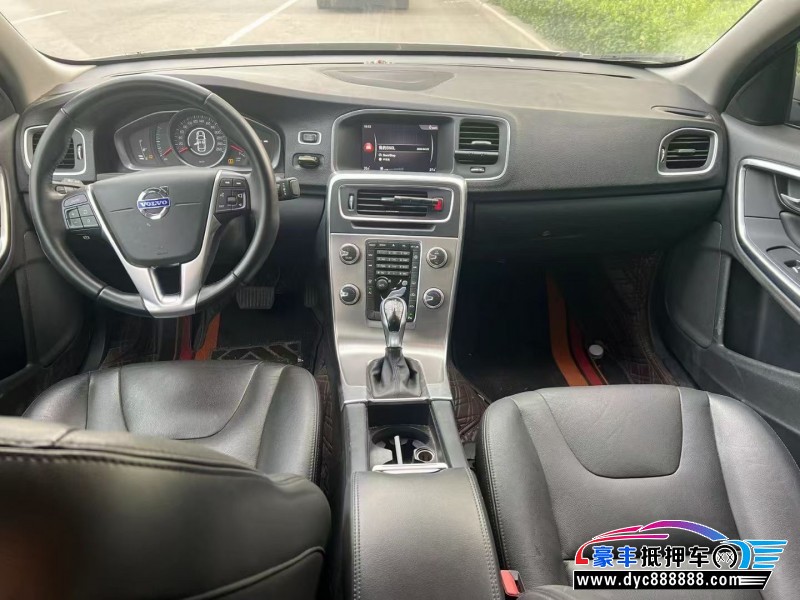 20年沃尔沃S60轿车抵押车出售