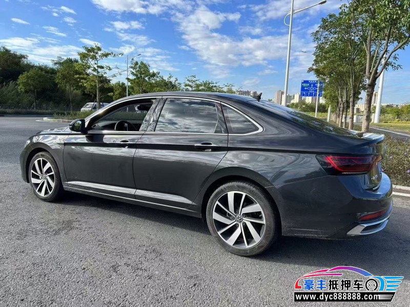 23年大众速腾轿车抵押车出售