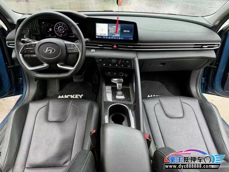 20年现代伊兰特轿车抵押车出售