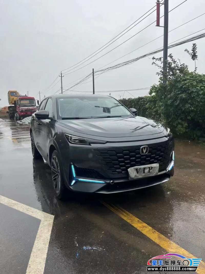 22年长安长安UNI轿车抵押车出售