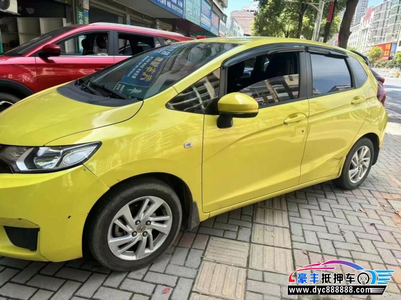 18年本田飞度轿车抵押车出售