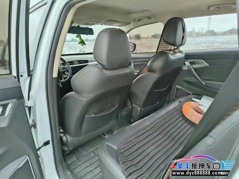 21年吉利博越轿车抵押车出售