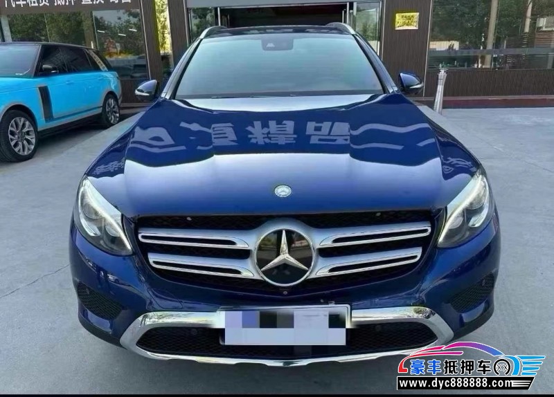 18年奔驰GLC轿车抵押车出售