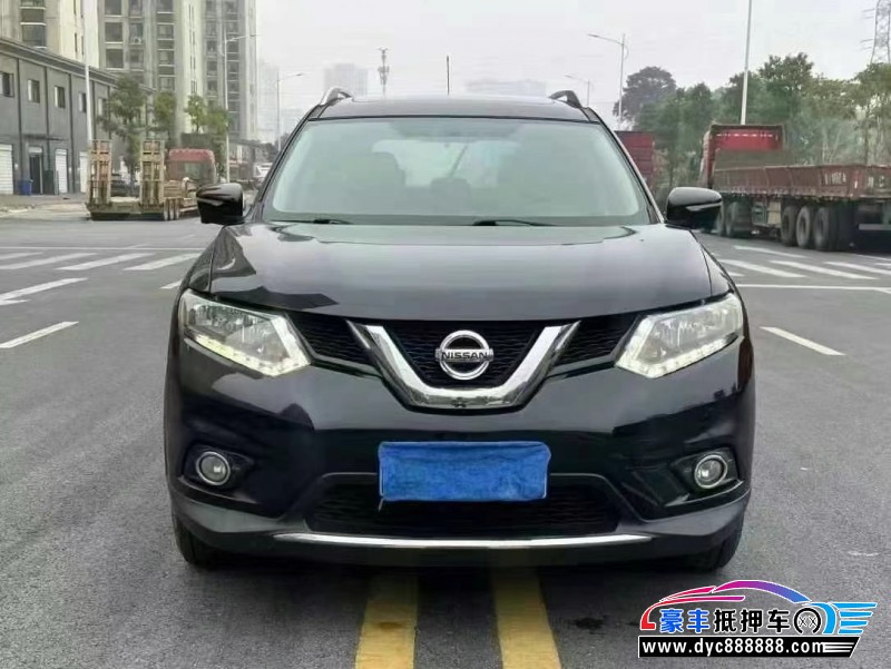 16年日产奇骏轿车抵押车出售