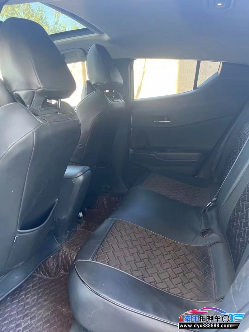 22年丰田奕泽轿车抵押车出售