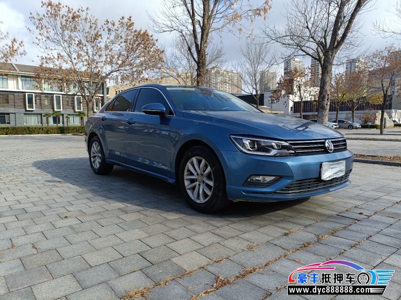 15年大众凌渡轿车抵押车出售