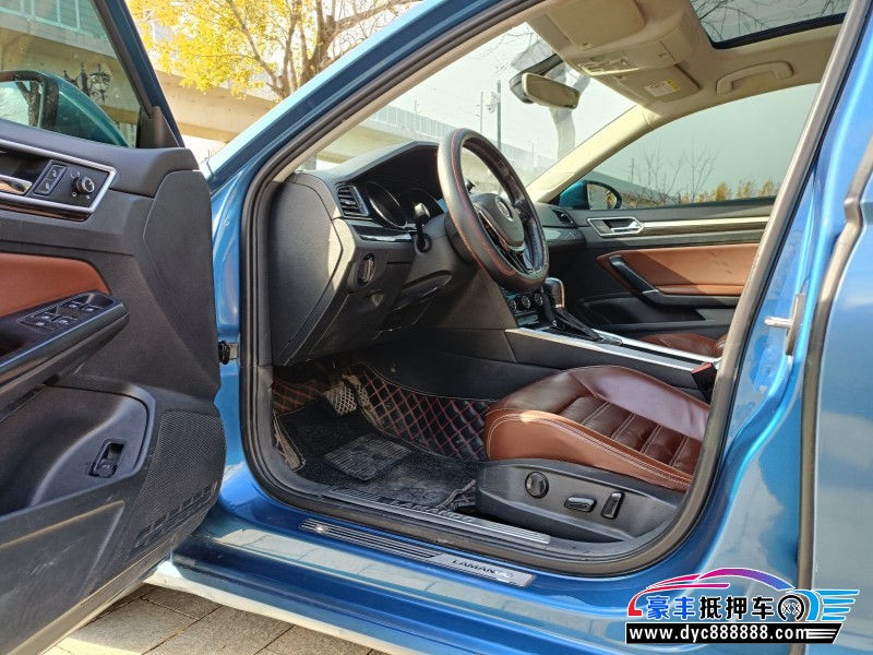 15年大众凌渡轿车抵押车出售