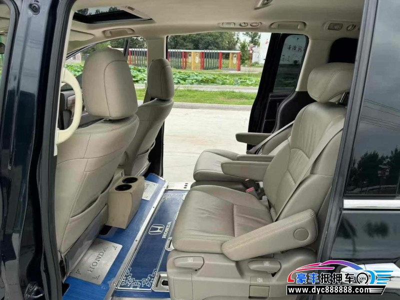 17年本田奥德赛轿车抵押车出售