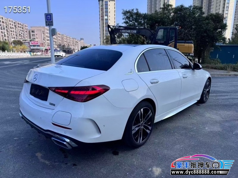 23年奔驰C轿车抵押车出售