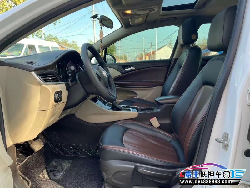 17年别克威朗轿车抵押车出售