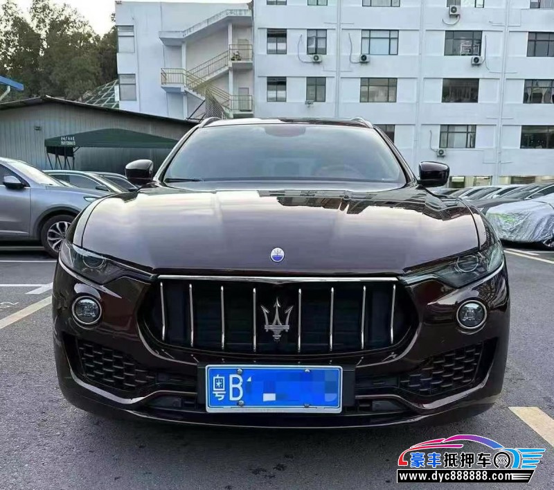 18年玛莎拉蒂莱万特轿车抵押车出售