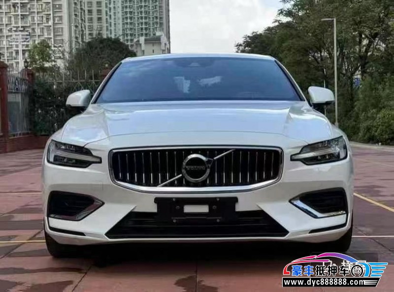 21年沃尔沃S60轿车抵押车出售