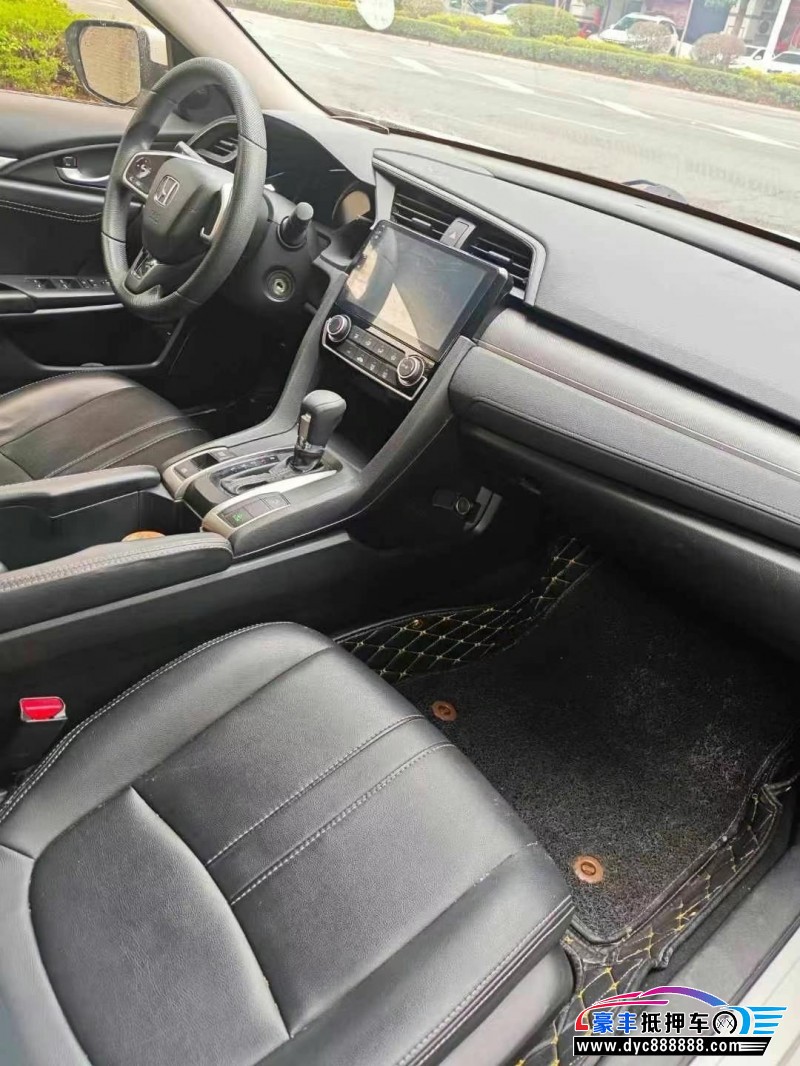 17年本田思域轿车抵押车出售