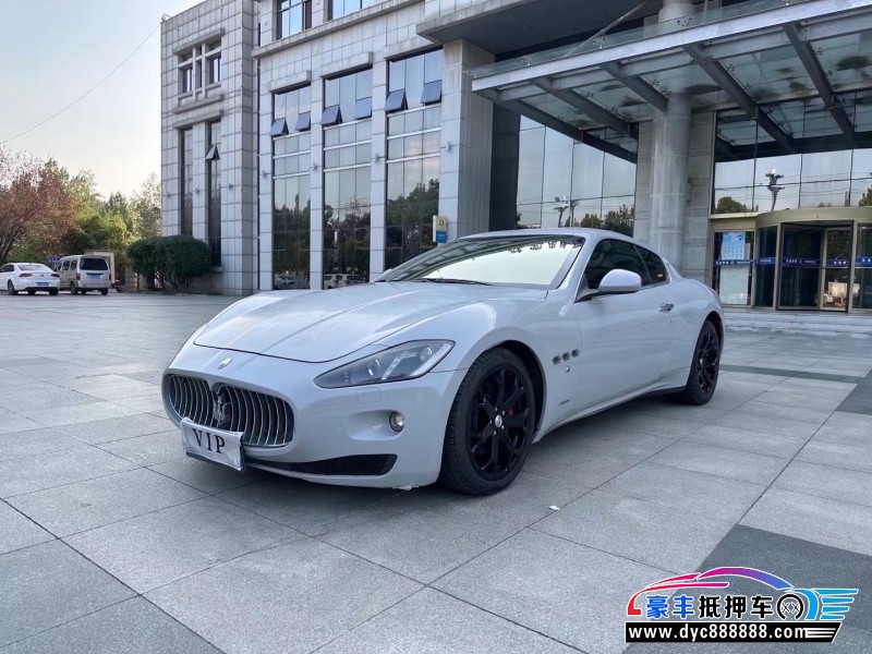 14年玛莎拉蒂GT轿车抵押车出售