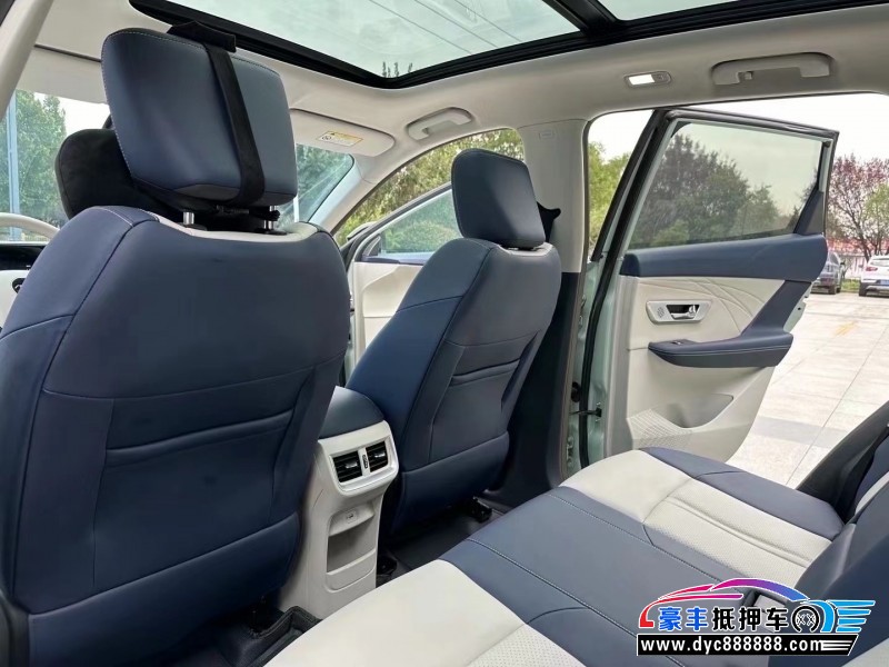 23年东风风神皓极轿车抵押车出售