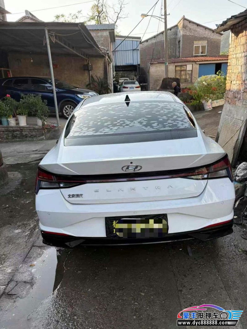 20年现代伊兰特轿车抵押车出售