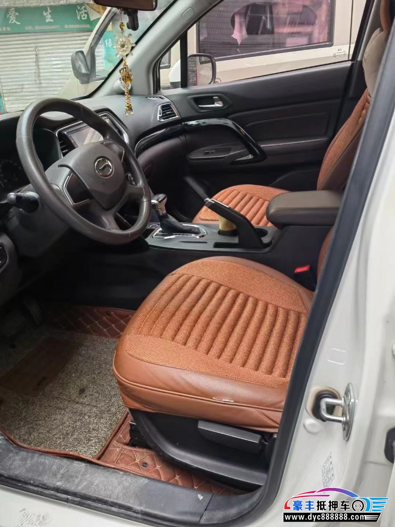 17年传祺GS4轿车抵押车出售