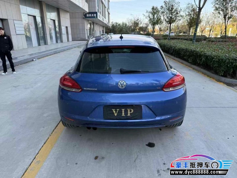 10年大众尚酷轿车抵押车出售