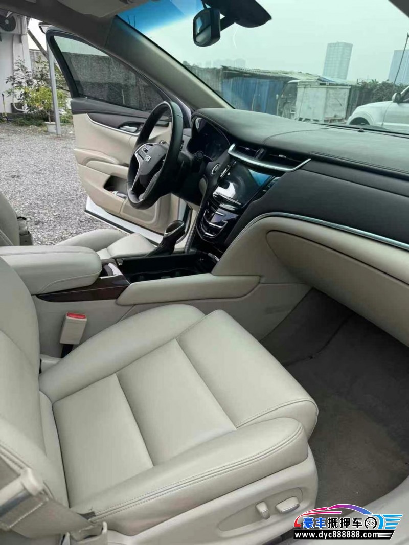 17年凯迪拉克XTS轿车抵押车出售