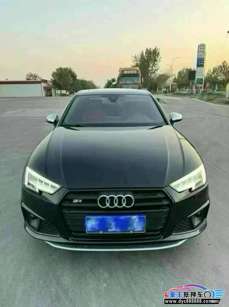 20年奥迪S4轿车抵押车出售