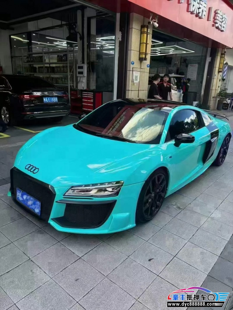 14年奥迪R8轿车抵押车出售