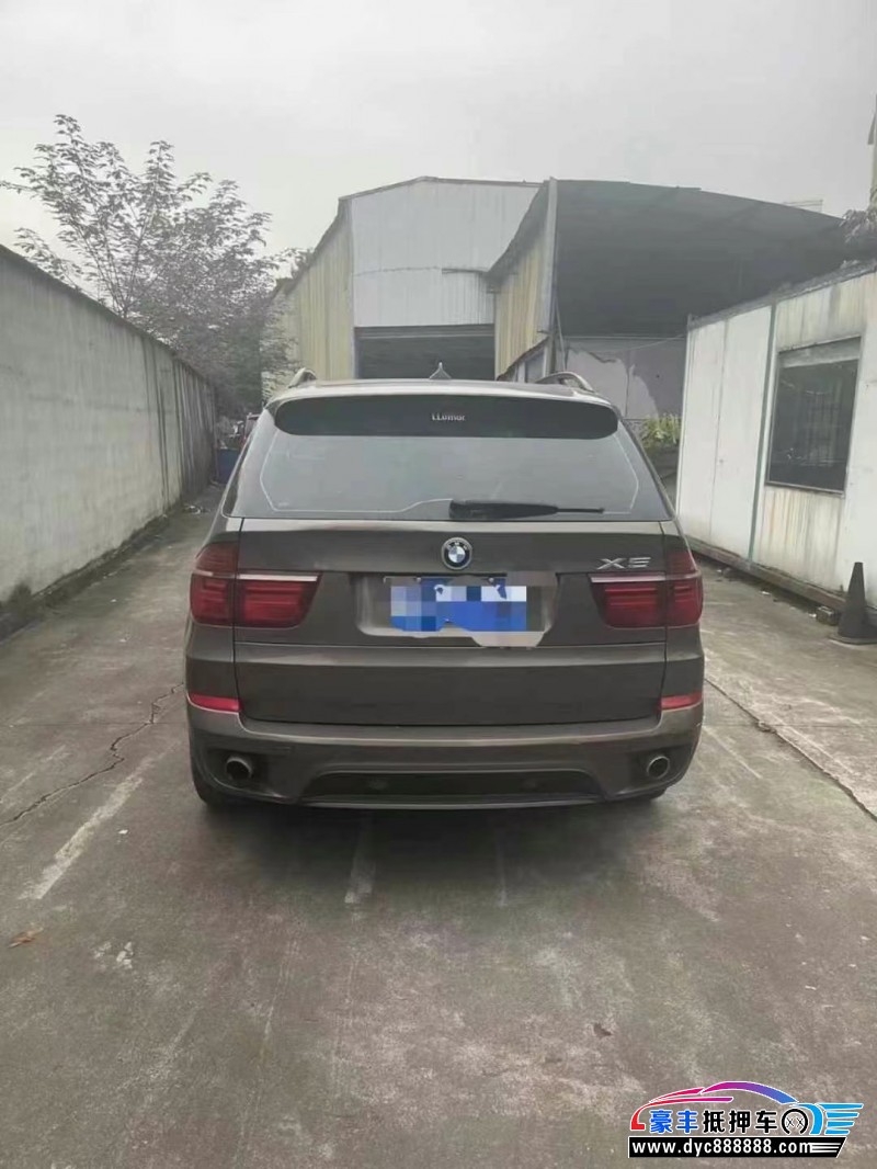 13年宝马X5SUV抵押车出售