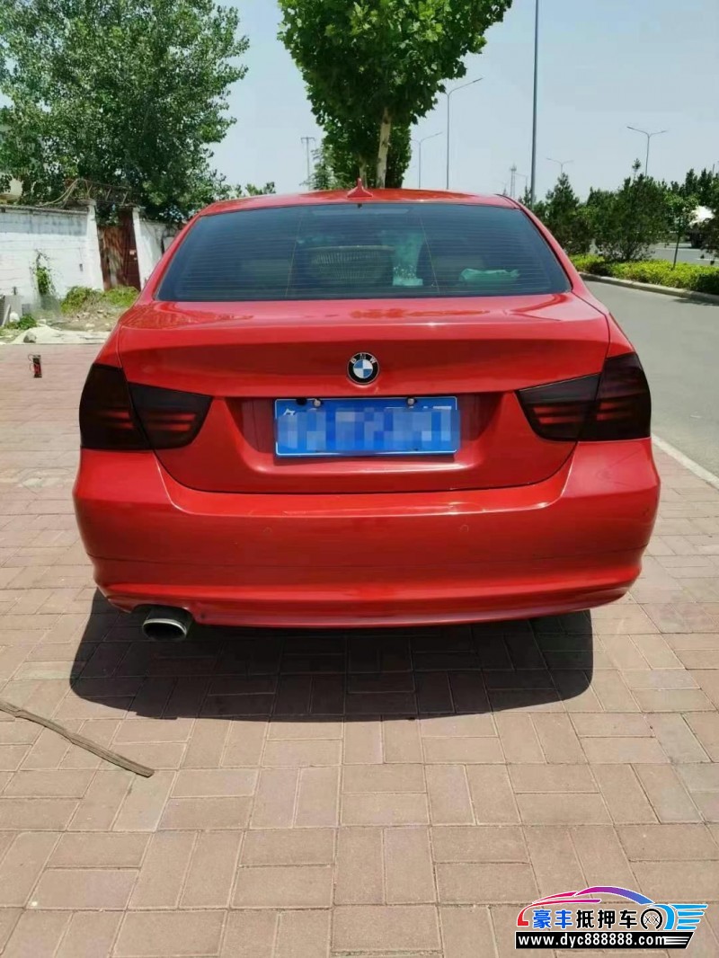 11年宝马1系轿车抵押车出售