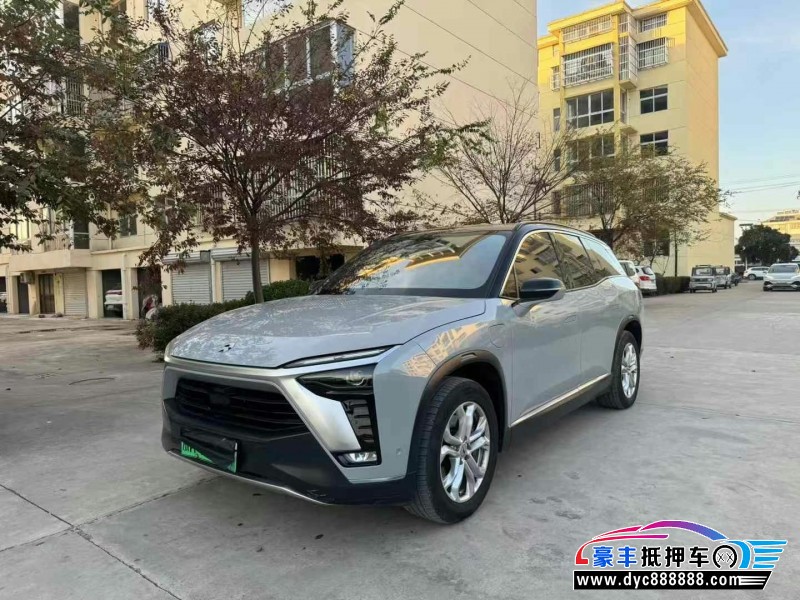 22年蔚来ES8轿车抵押车出售