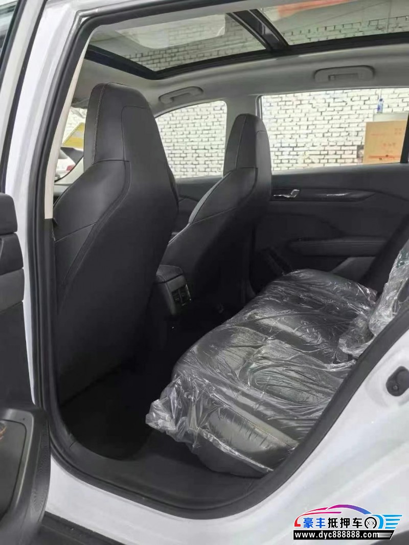 24年东风风神奕炫轿车抵押车出售