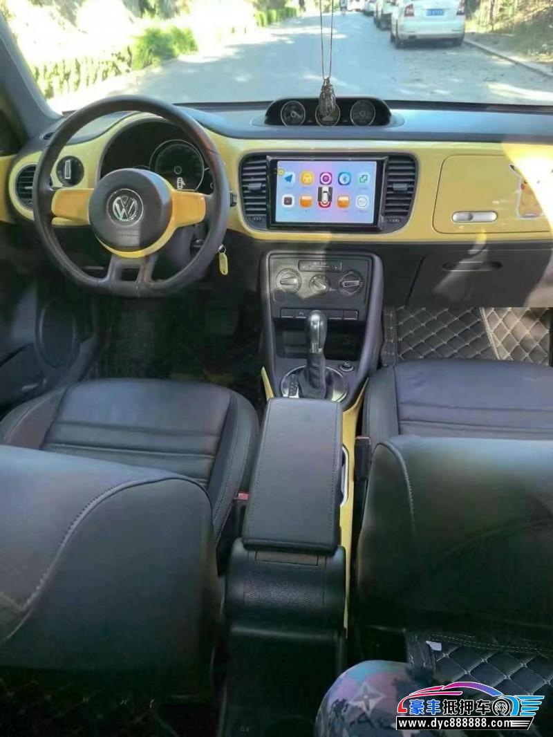 14年大众甲壳虫轿车抵押车出售