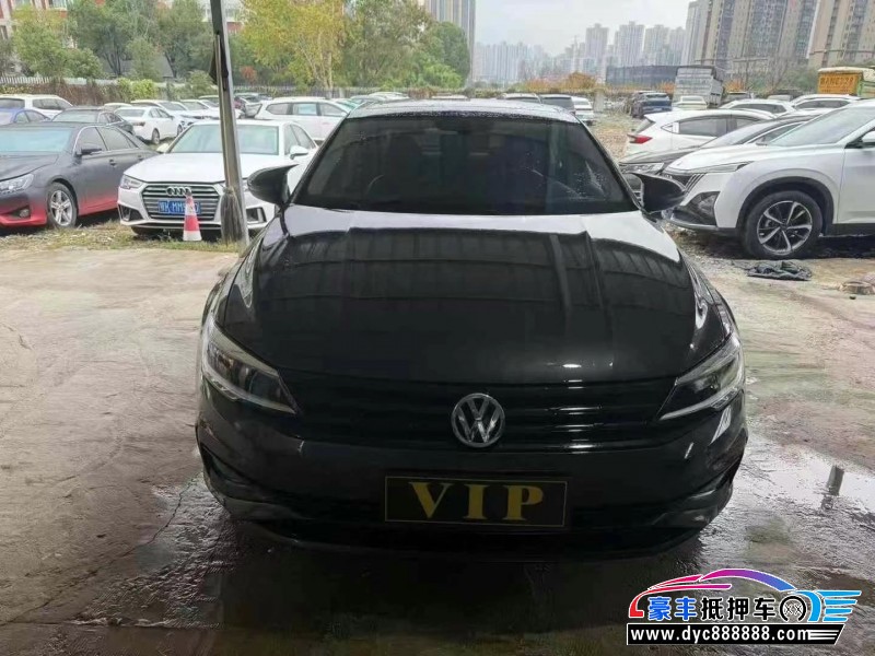 21年大众凌渡轿车抵押车出售