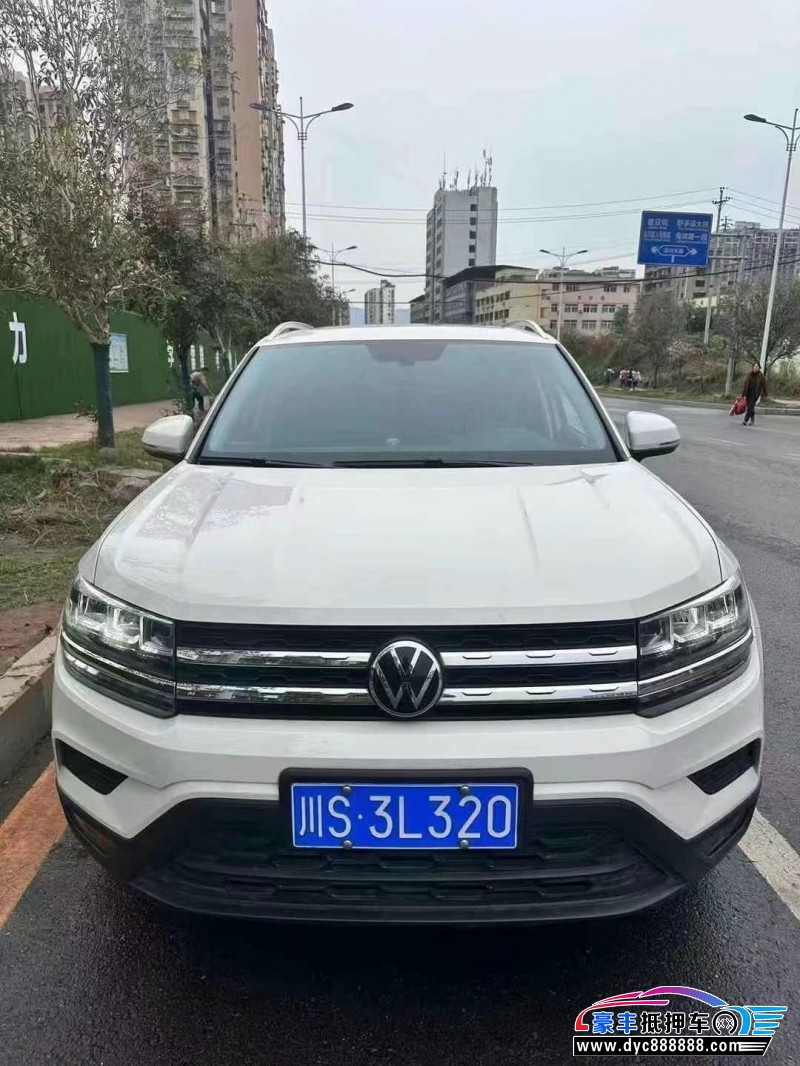 22年大众途岳轿车抵押车出售