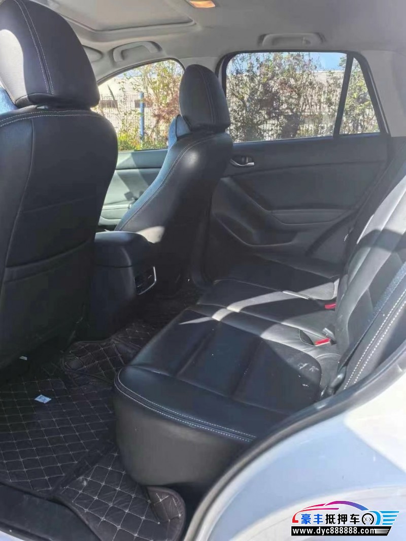 17年马自达CX-5轿车抵押车出售