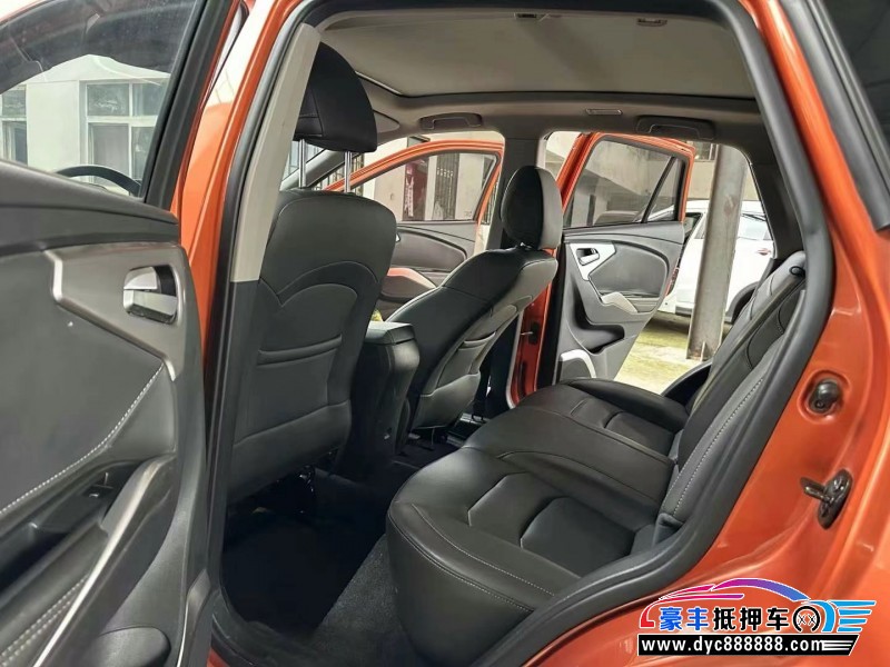 19年海马S5轿车抵押车出售