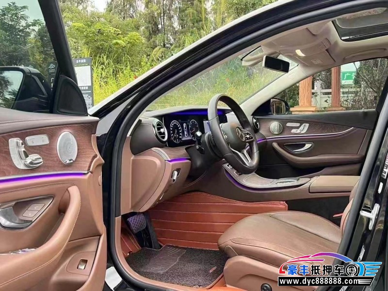 19年奔驰E轿车抵押车出售